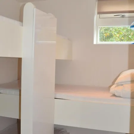 度假居 Garnekuul 73 For 4-guest In Callanstoog *